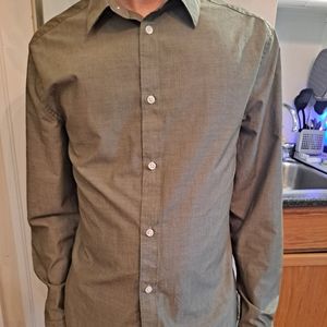 H&M button up shirt